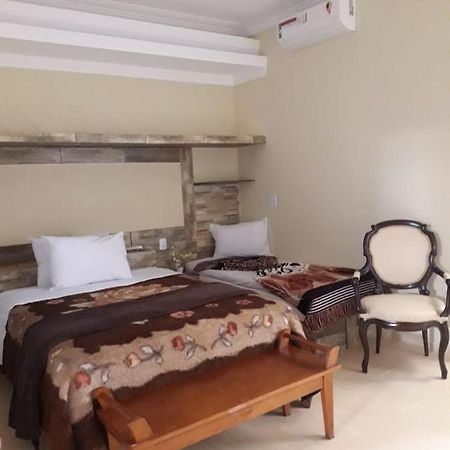 Hotel Avenida Pardinho Exteriör bild