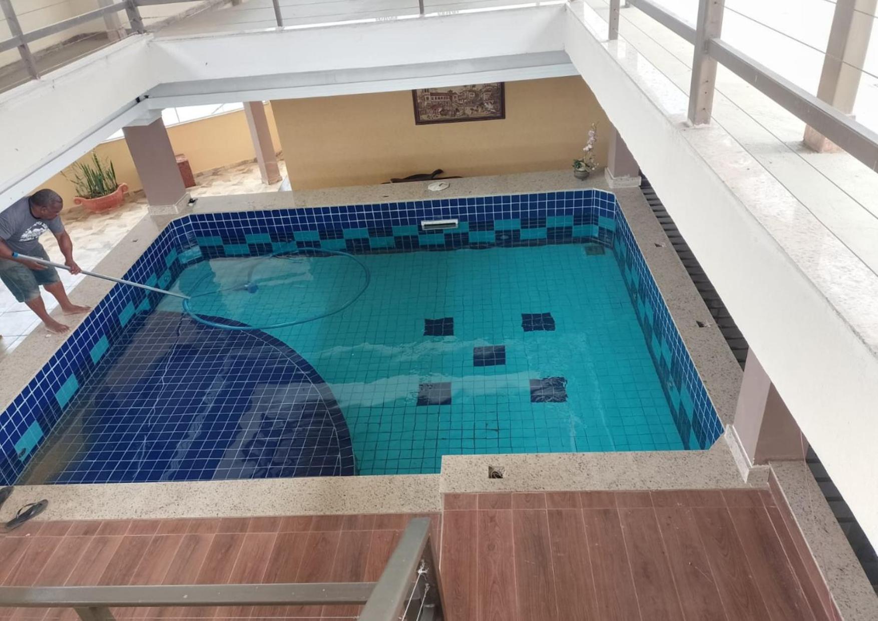 Hotel Avenida Pardinho Exteriör bild