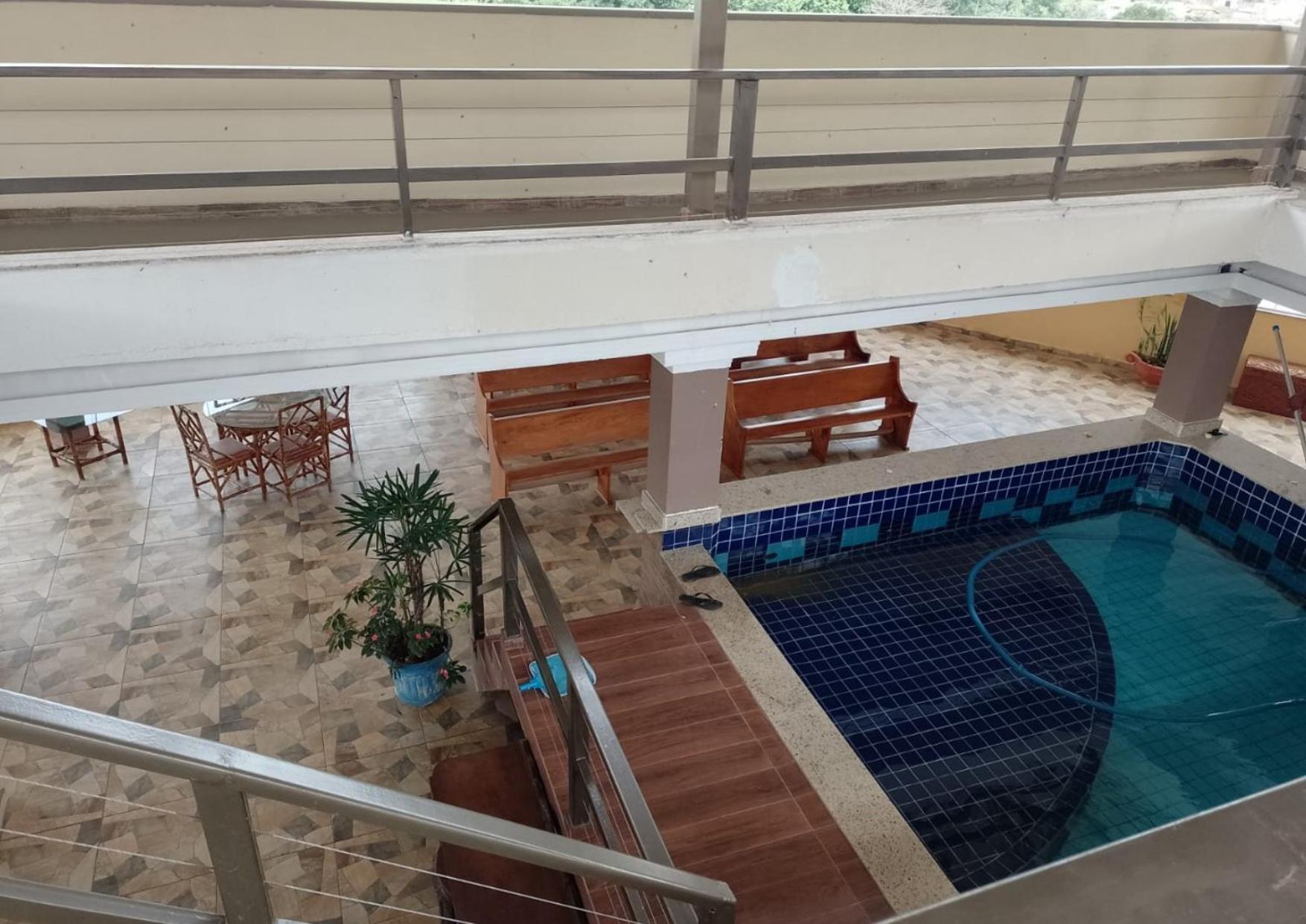 Hotel Avenida Pardinho Exteriör bild